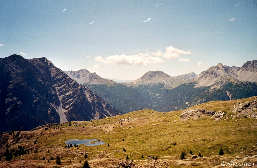 ... et le Col de l'Izoard  vu du Chenaillet 